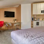 Hotel apartamentowy Osvit 4*