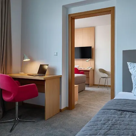 Osvit Aparthotel 4*